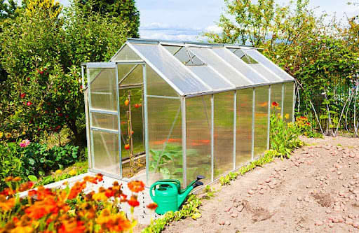 From Concept To Creation: Building A DIY Small Glasshouse