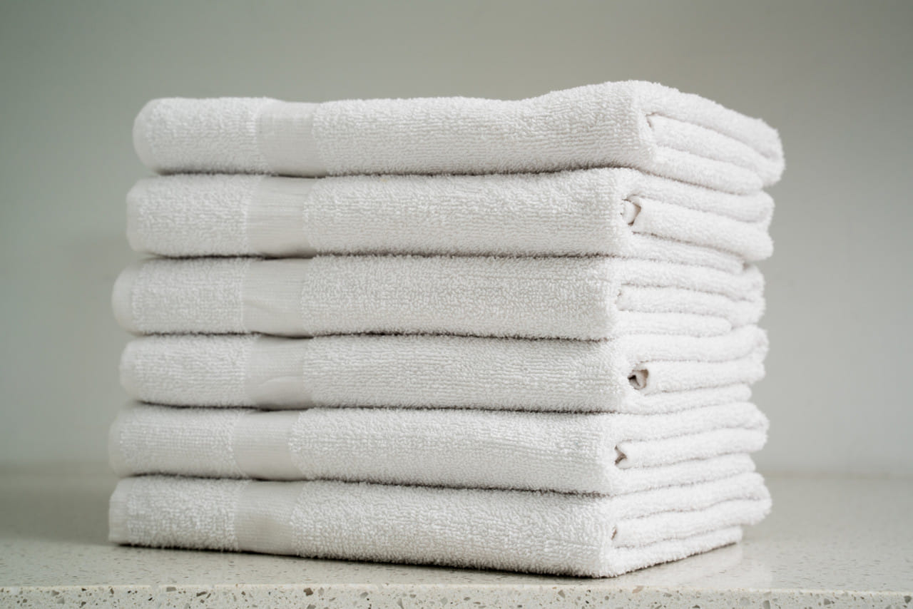 Buying Bath Towels In Bulk: A Comprehensive Guide By Direct Textile Store