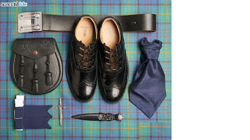 Kilt Accessory Guide - What Type Of Accessories To Wear With A Kilt?