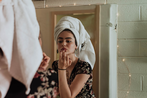 Simplify Your Glow � Embracing Minimalist Skincare For Radiant Skin