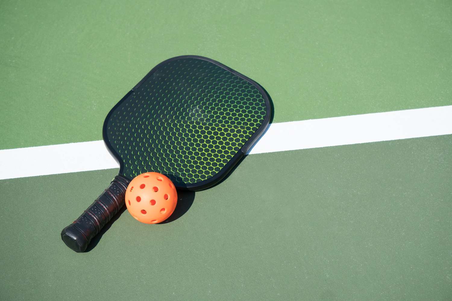 Can A Pickleball Paddle Really Improve Your Game? Here’s What You Need To Know