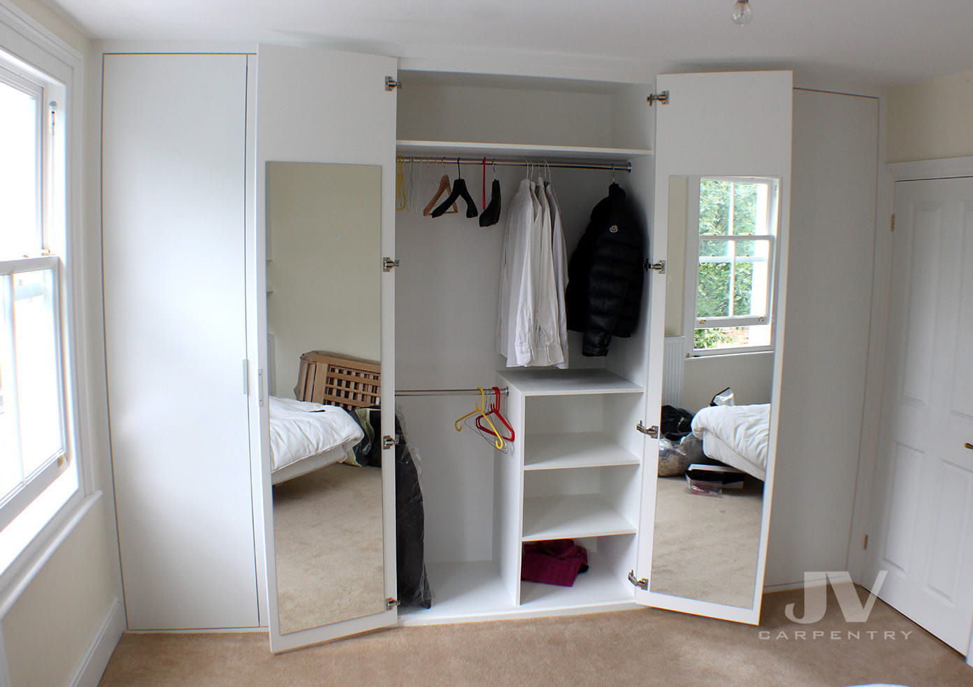 How To Restore And Refresh Your Wardrobe?