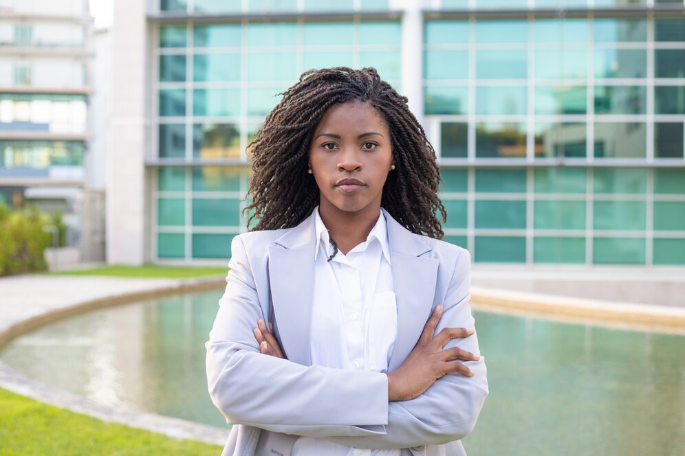 Using Your Headshot To Reflect Your Brand As A Female Leader