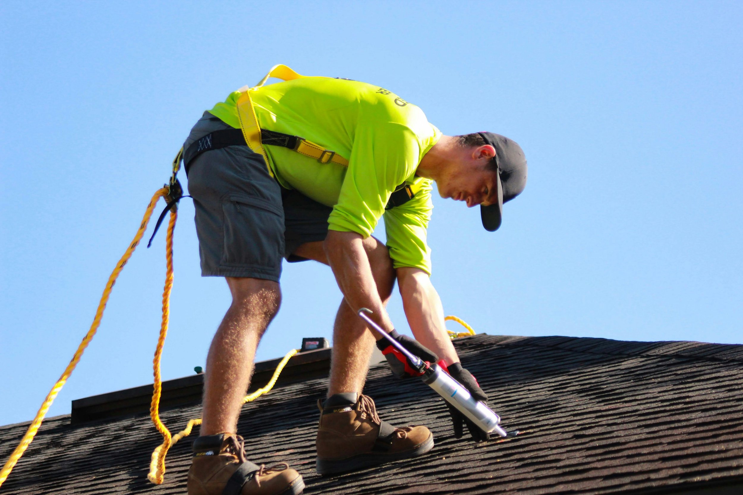 Common Roofing Problems And How A Contractor Can Fix Them