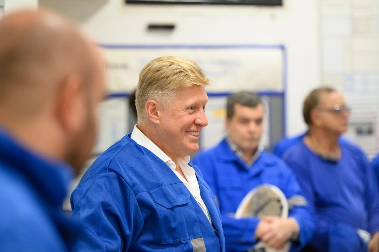 Mikhail Shelkov: From Molecular Physics To Metal Mastery