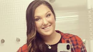 Who Is August Anna Brooks? Life Story Of Garth Brook's Daughter