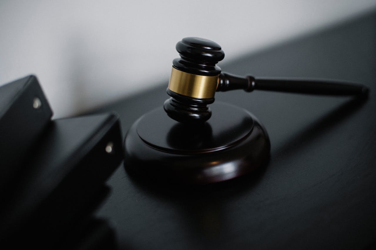 5 Reasons To Hire A Lawyer After A Car Accident