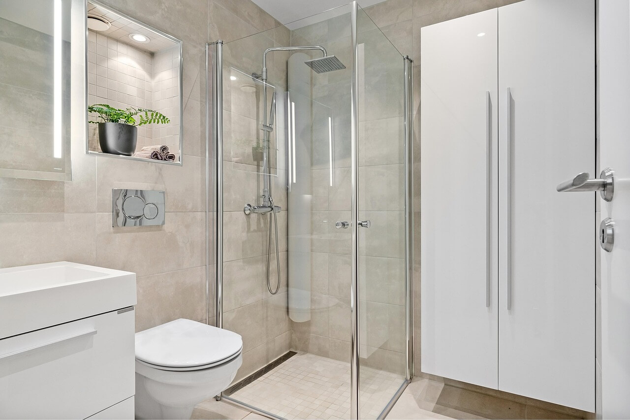 Sliding Shower Screens: A Functional Addition To Home Bathrooms