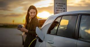EV Battery Lifecycle Management Strategies For Enhancing Customer Experience And Sustainability