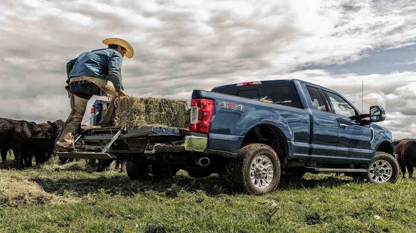 Signs Of Engine Wear In High-mileage Ford Trucks