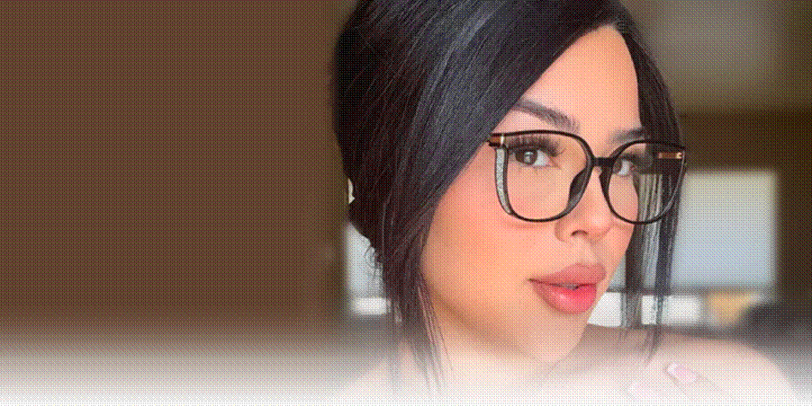 Eyeglasses Or Reading Glasses? ELKLOOK’s Smart Guide To Seeing Clearly