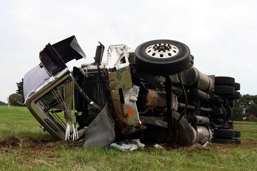 How Truck Accident Cases Are Investigated