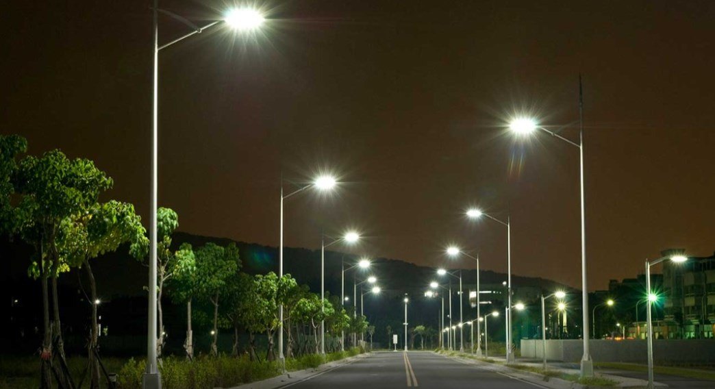 How Solar Street Lights Can Enhance Public Safety And Security