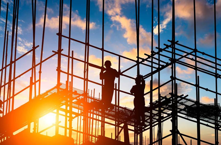 Navigating Building Regulations With A Construction Company In The UAE