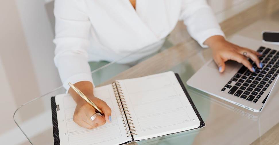 How Digital Tools Are Changing Our Daily Tasks For Better Productivity And Efficiency