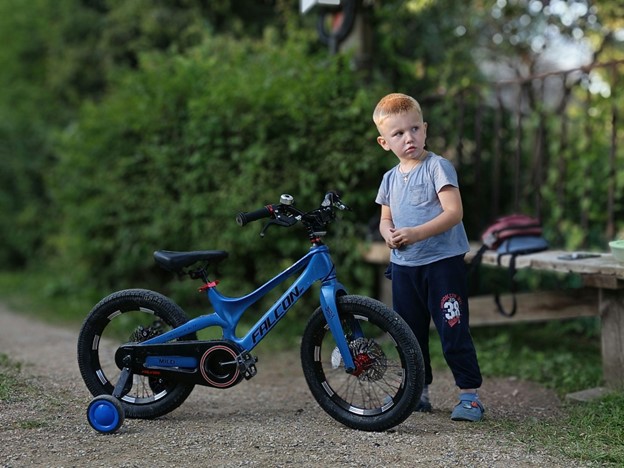 Parents Lifestyle Tips: Balancing Self-Care And Kids' Electric Toy Fun