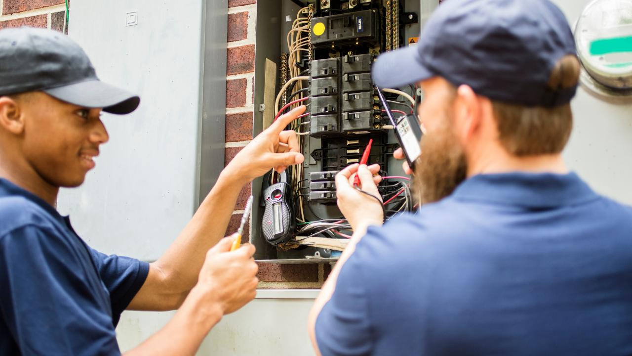 Choosing The Right Electrical Testing Partner: What Property Owners Should Know Before Hiring