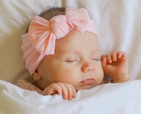 Why Every Parent Loves Baby Headbands For Their Little Ones
