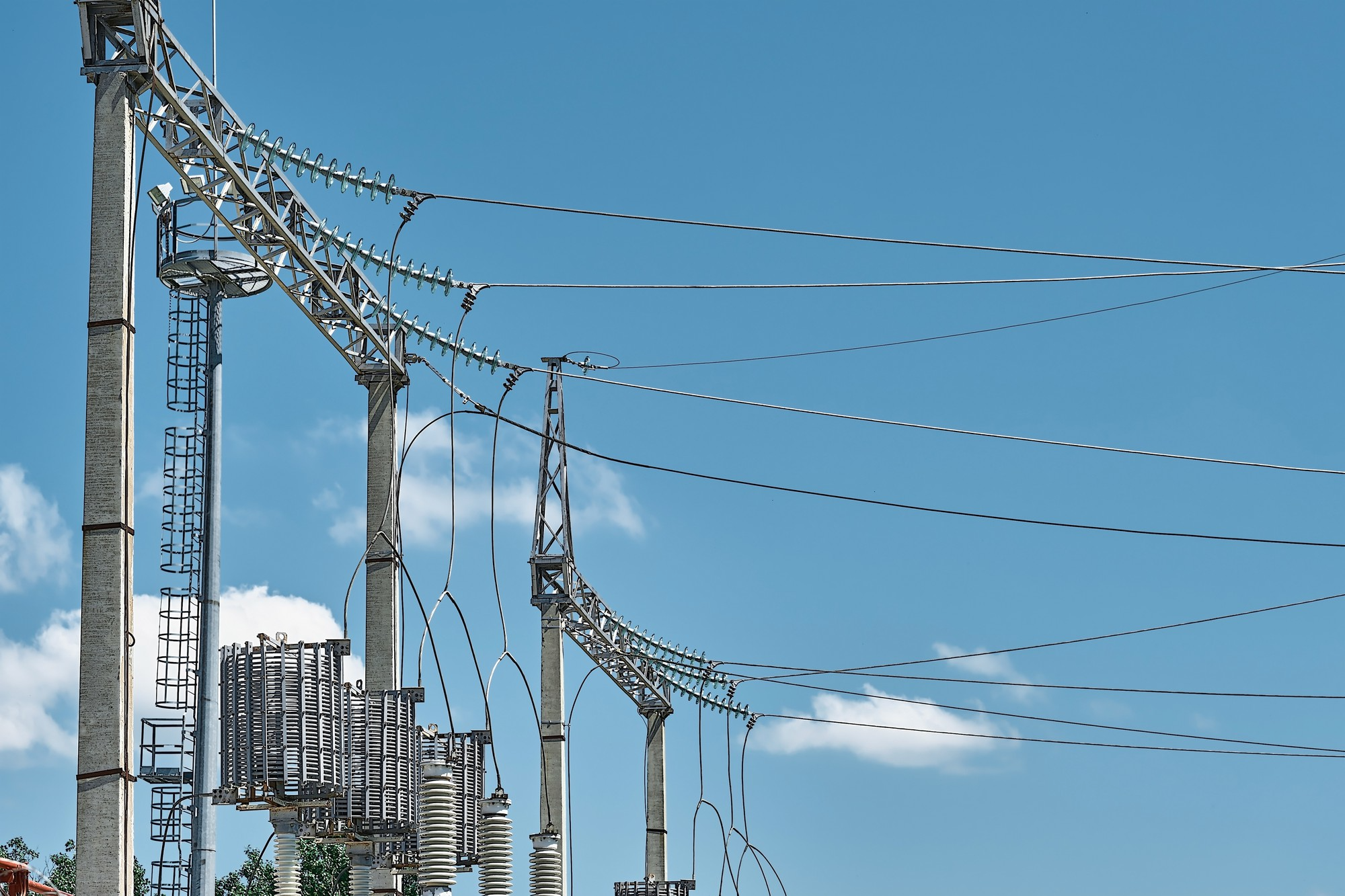 Why Energy Hedging Matters: Smart Strategies For Managing Unpredictable Prices