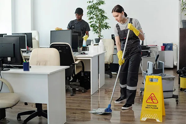 How Commercial Cleaning Services Support Productive And Professional Workplaces