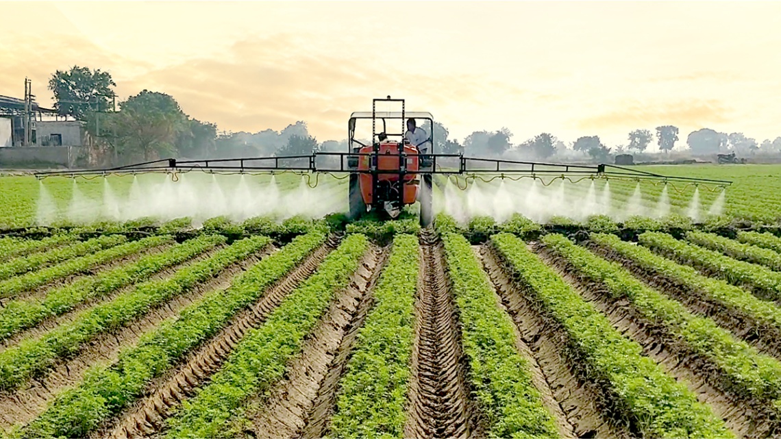 What Makes A Compact Boom Sprayer Ideal For Small To Medium-Scale Applications