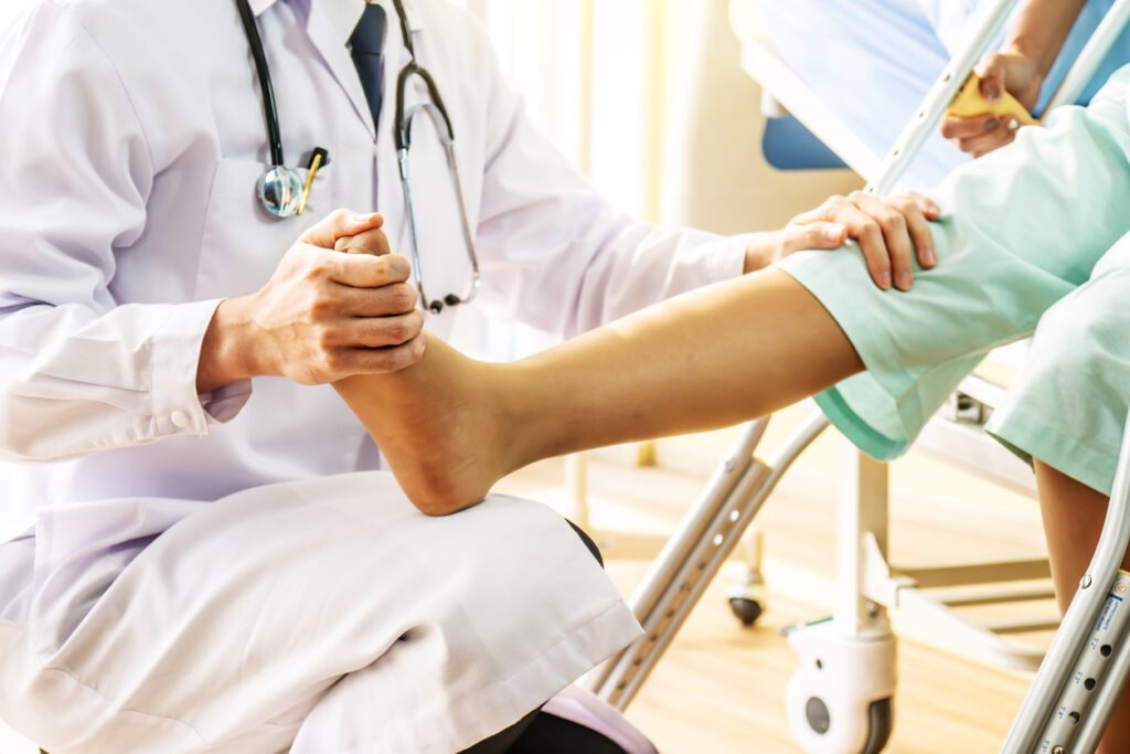 Choosing An Orthopaedic Clinic In Singapore: Factors To Consider