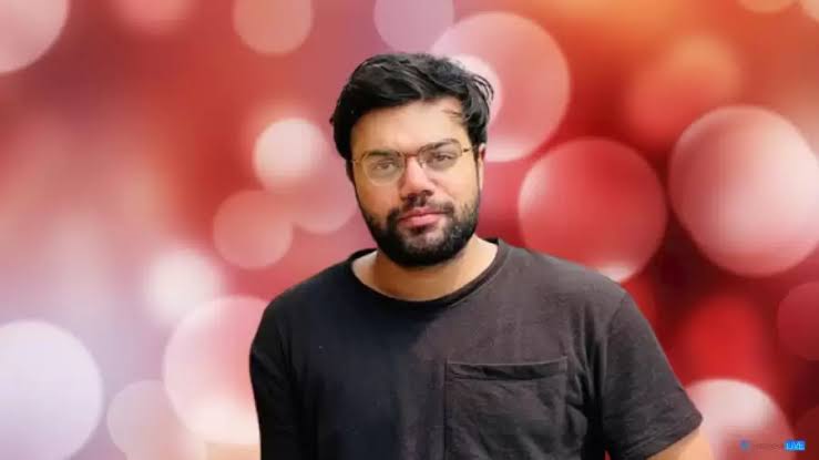 Ducky Bhai Net Worth